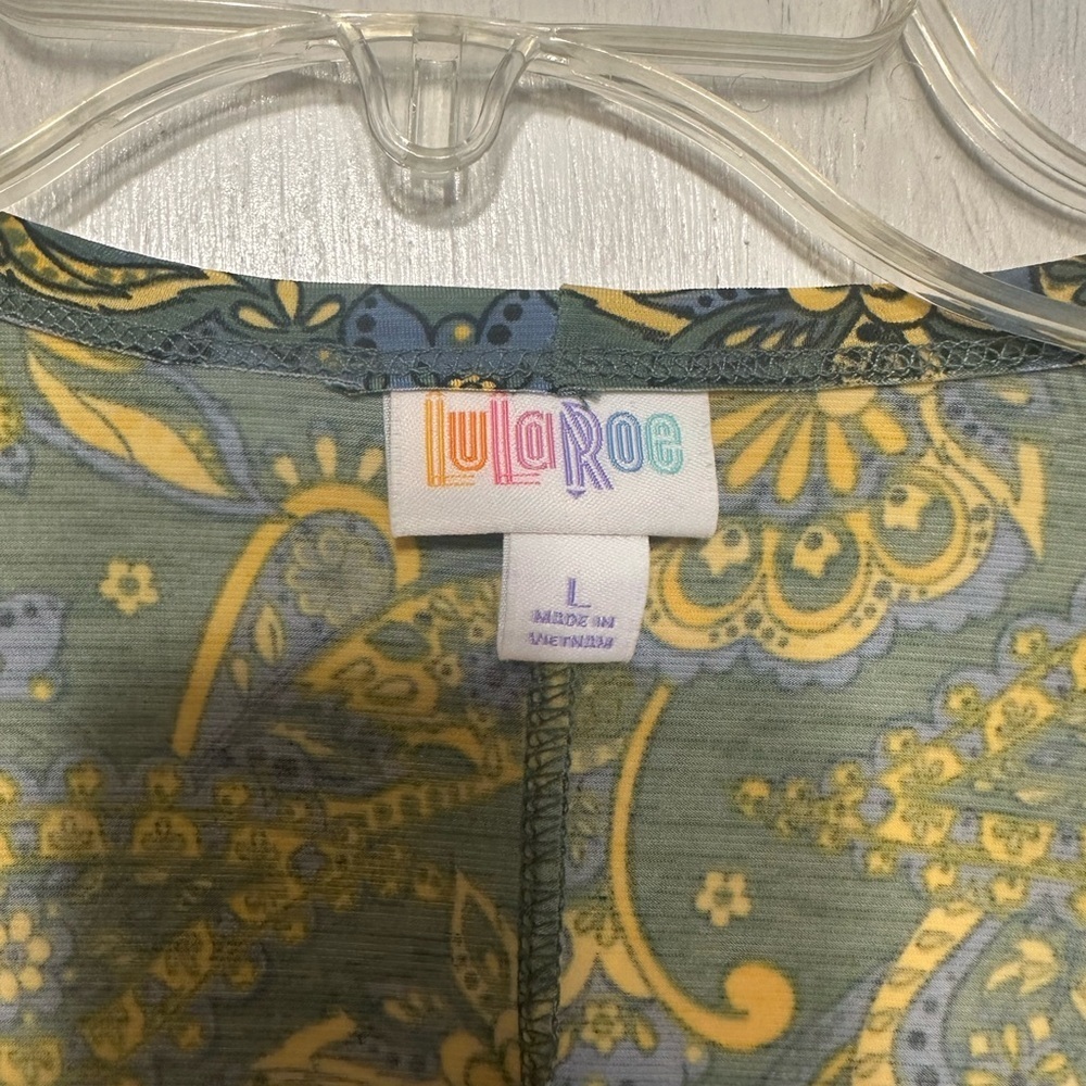 LuLaRoe Lindsay Kimono Cardigan L NWT Green Paisley Floral Open Front Cover Up - Picture 8 of 9